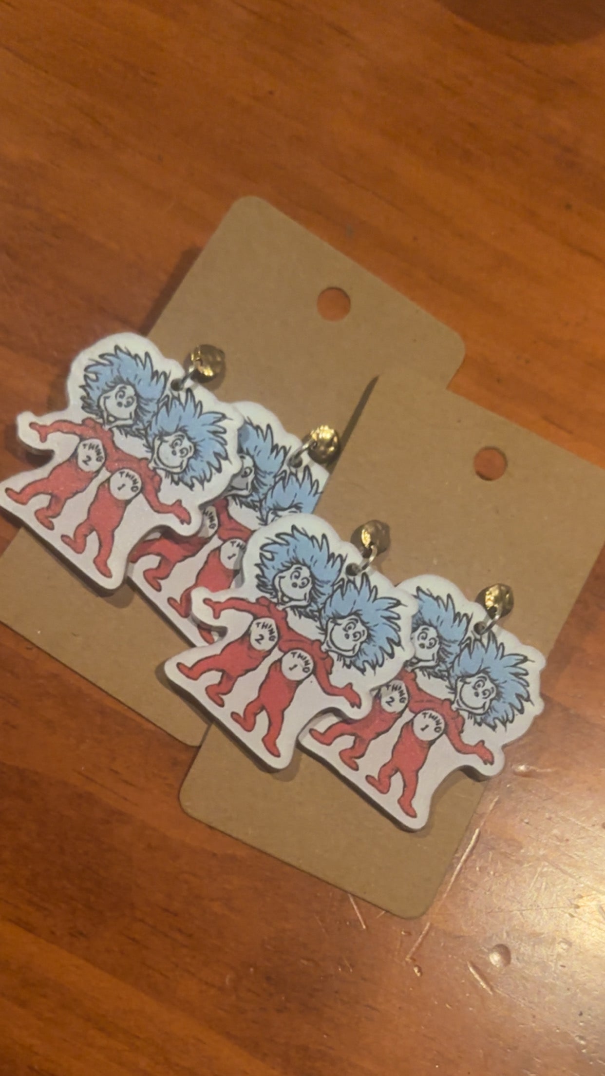 Thing 1 & Thing 2 Earrings 💙❤️