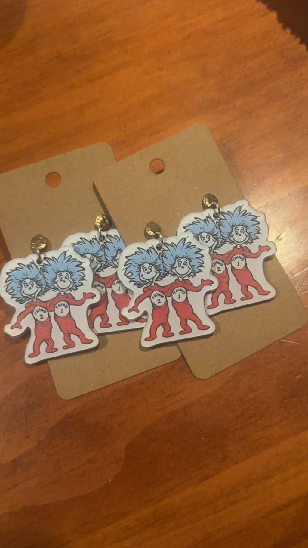 Thing 1 & Thing 2 Earrings 💙❤️